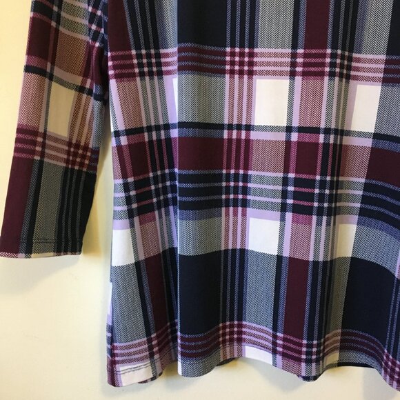 Stretchy Plaid Print 3/4 Sleeve Pullover Top - Picture 5 of 16